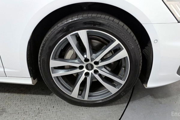 2023 Audi A6 с пробегом 30 307 км