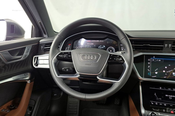 2023 Audi A6 с пробегом 33 695 км