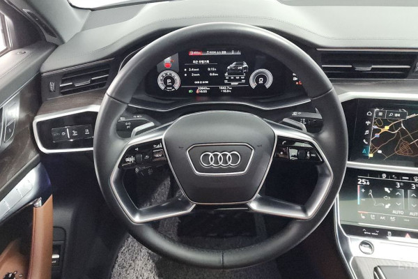 2023 Audi A6 с пробегом 32 643 км