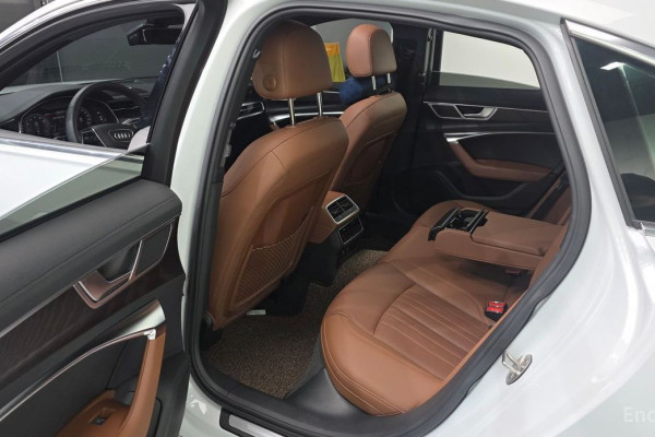 2023 Audi A6 с пробегом 52 651 км