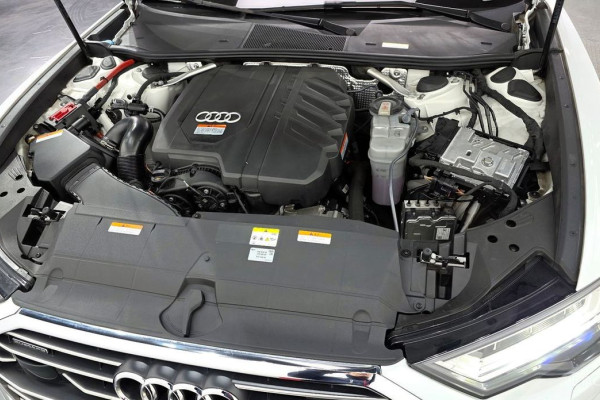 2023 Audi A6 с пробегом 30 307 км