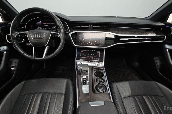 2021 Audi A6 с пробегом 39 305 км