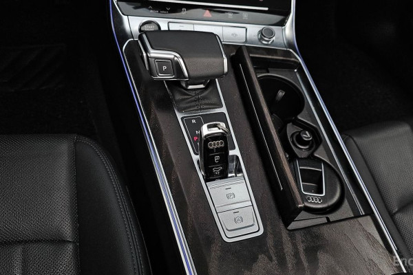 2021 Audi A6 с пробегом 39 305 км