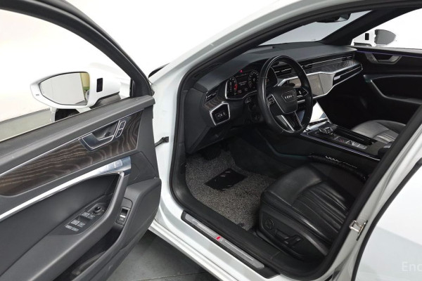 2021 Audi A6 с пробегом 89 559 км