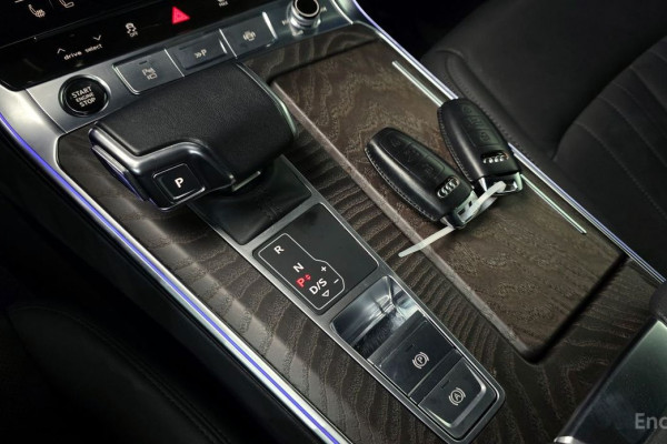 2021 Audi A6 с пробегом 99 042 км