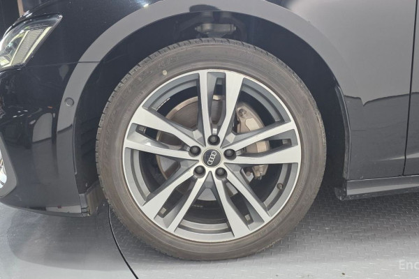 2022 Audi A6 с пробегом 68 741 км