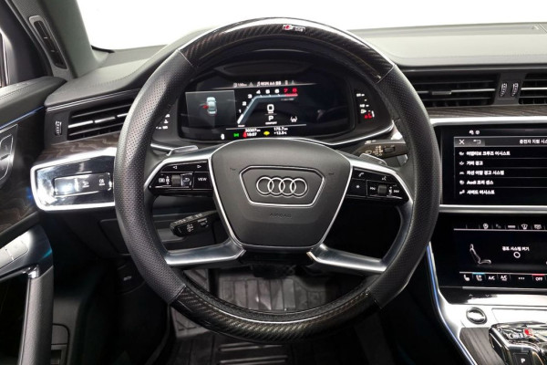 2023 Audi A6 с пробегом 30 307 км