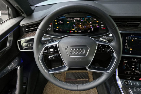 2021 Audi A6 с пробегом 99 042 км