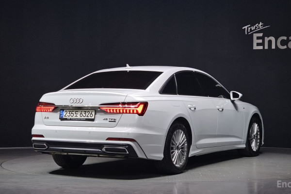 2021 Audi A6 с пробегом 26 366 км