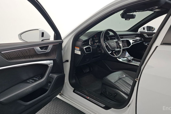 2021 Audi A6 с пробегом 29 511 км