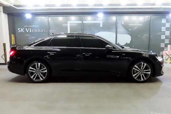 2022 Audi A6 с пробегом 42 955 км