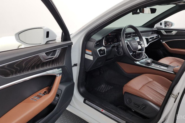 2023 Audi A6 с пробегом 38 888 км