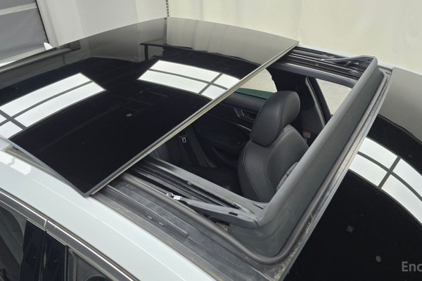 2023 Audi A6 с пробегом 28 220 км