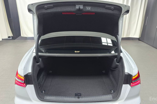 2023 Audi A6 с пробегом 28 220 км