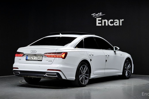 2022 Audi A6 с пробегом 54 781 км