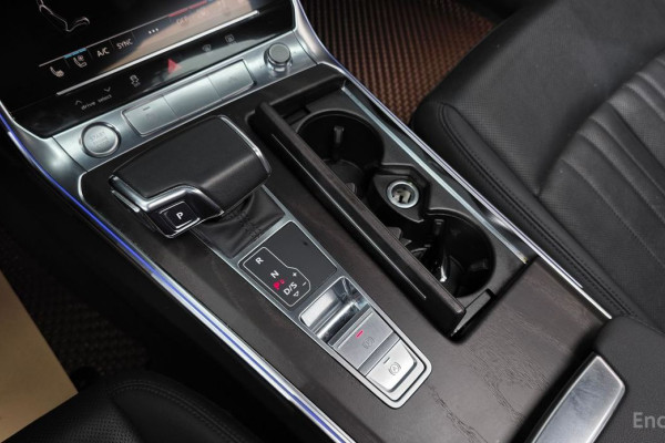 2020 Audi A6 с пробегом 117 919 км