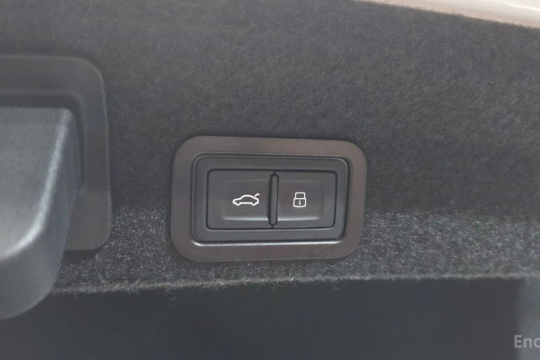 2021 Audi A6 с пробегом 44 563 км