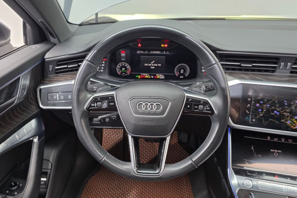 2020 Audi A6 с пробегом 117 919 км