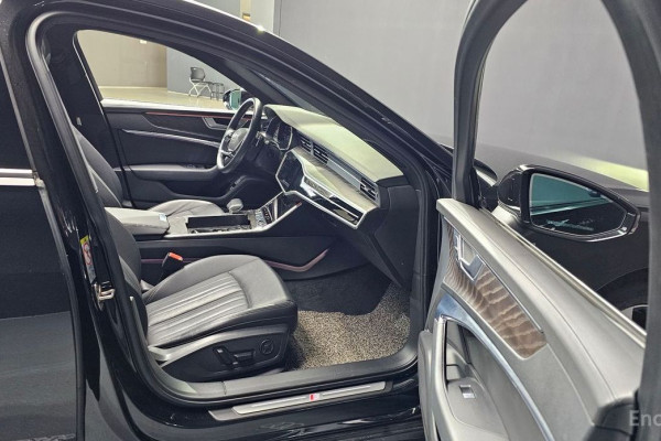 2022 Audi A6 с пробегом 47 529 км