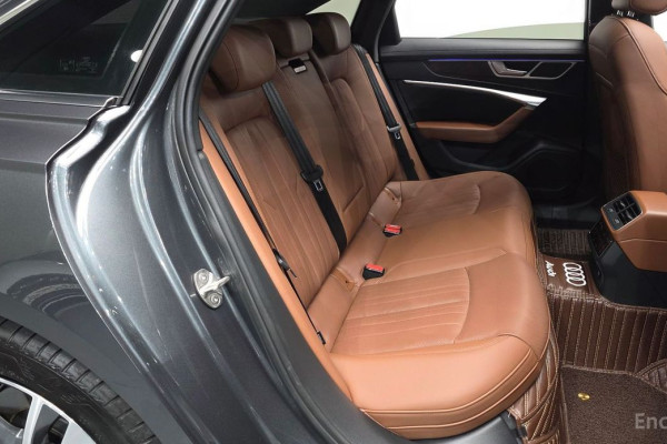 2023 Audi A6 с пробегом 17 241 км