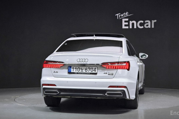 2022 Audi A6 с пробегом 63 352 км