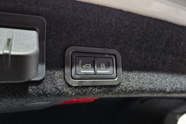 2022 Audi A6 с пробегом 86 177 км