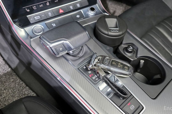 2020 Audi A6 с пробегом 42 863 км