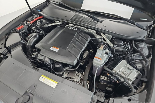 2021 Audi A6 с пробегом 55 923 км