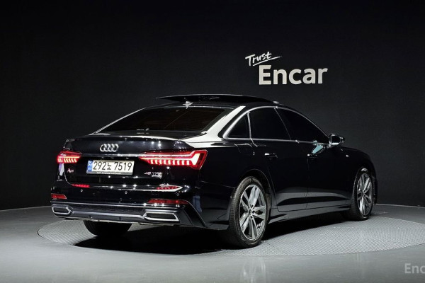 2022 Audi A6 с пробегом 54 920 км