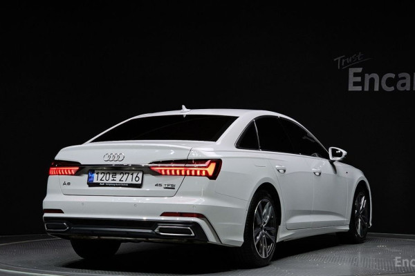 2023 Audi A6 с пробегом 42 683 км