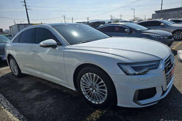 2020 Audi A6 с пробегом 70 122 км