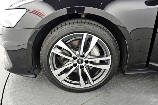 2023 Audi A6 с пробегом 40 359 км