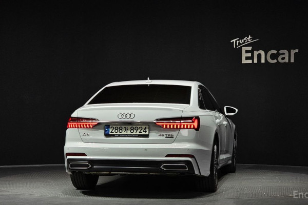 2021 Audi A6 с пробегом 51 992 км