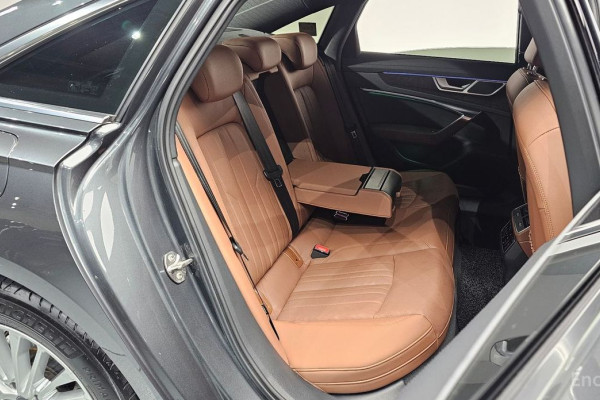 2019 Audi A6 с пробегом 48 976 км