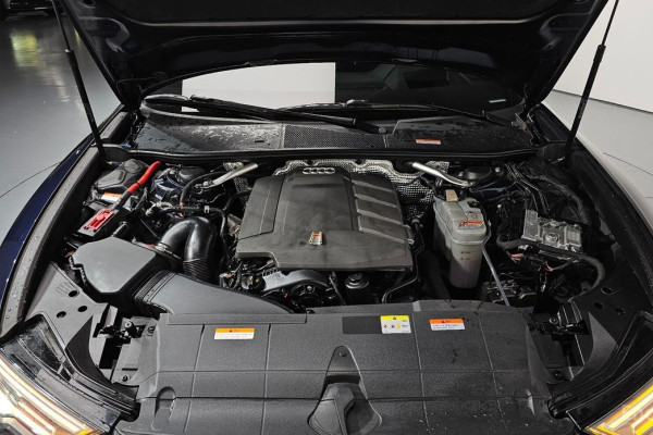 2021 Audi A6 с пробегом 54 945 км