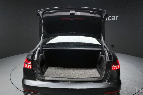 2022 Audi A6 с пробегом 34 855 км