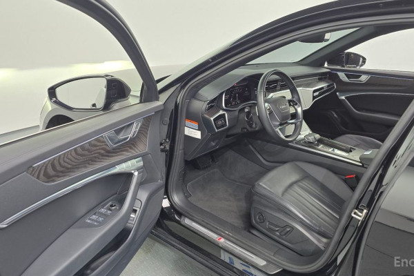 2023 Audi A6 с пробегом 42 789 км