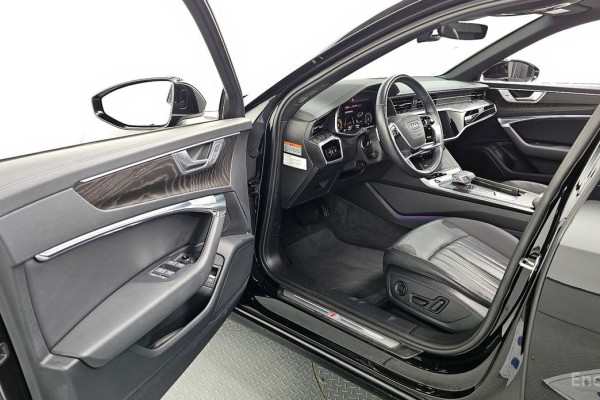 2023 Audi A6 с пробегом 40 359 км