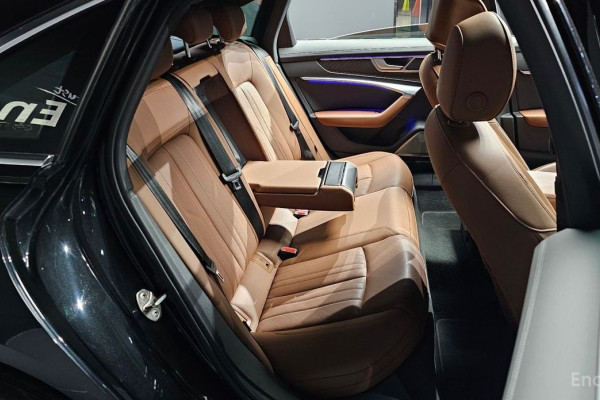 2022 Audi A6 с пробегом 54 920 км