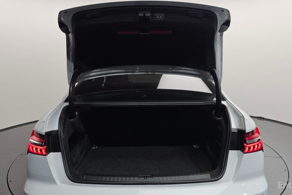 2021 Audi A6 с пробегом 92 824 км