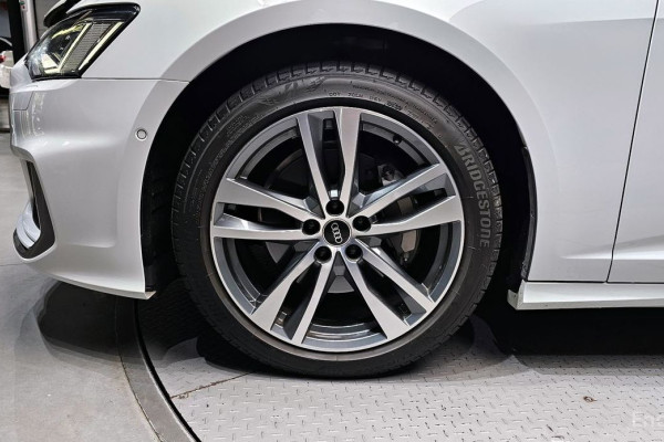 2022 Audi A6 с пробегом 25 355 км