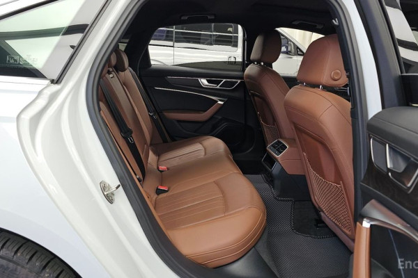 2021 Audi A6 с пробегом 51 992 км