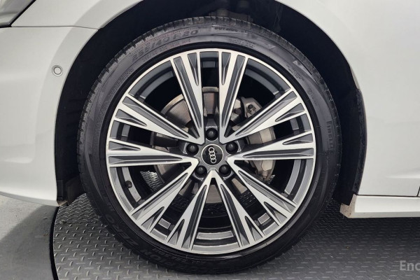 2023 Audi A6 с пробегом 86 054 км