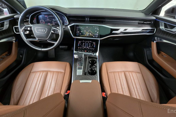 2022 Audi A6 с пробегом 49 282 км