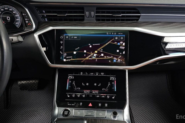 2021 Audi A6 с пробегом 51 992 км