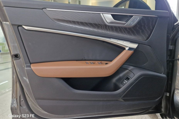 2023 Audi A6 с пробегом 23 447 км
