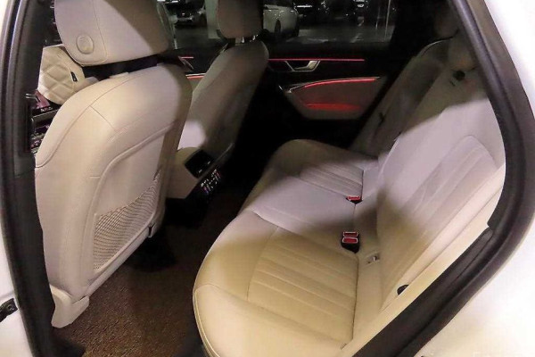 2023 Audi A6 с пробегом 41 060 км