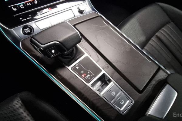 2020 Audi A6 с пробегом 88 995 км