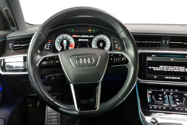 2020 Audi A6 с пробегом 88 995 км