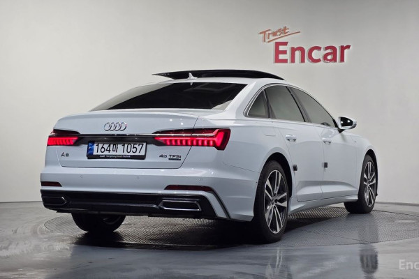 2022 Audi A6 с пробегом 70 078 км